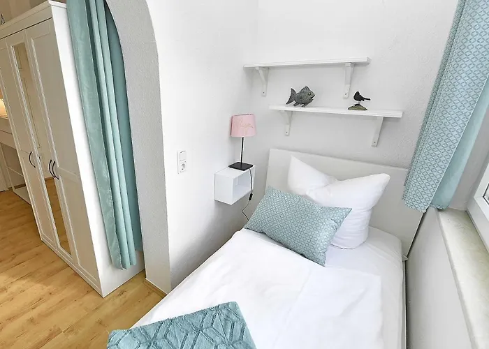 Sanssouci - Apt. 01 Sellin (Rugen)